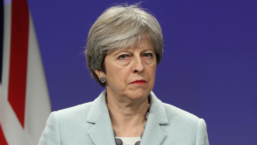 İngiltere Başbakanı yenilgiye uğradı