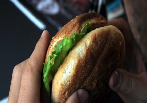 Uzay menüsüne  hamburger  ekleniyor!