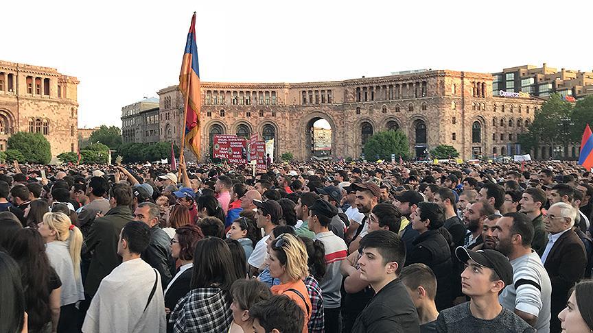 Ermenistan’da iktidar partisinden diyalog sinyali