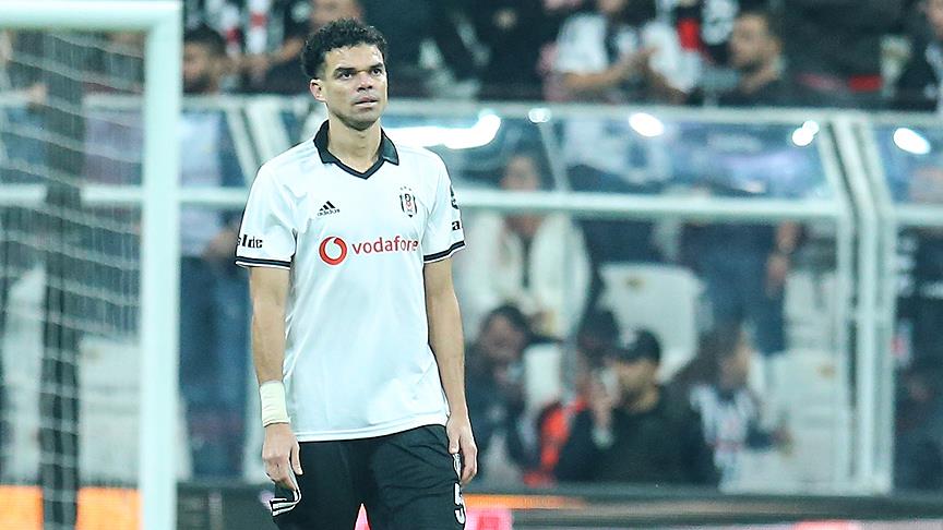 Beşiktaş ta Pepe ile yollar ayrıldı