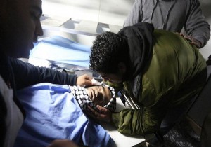 İsrail bir Filistinli çocuk daha öldürdü!