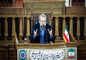 İran meclisinin geçici başkanı kim oldu?