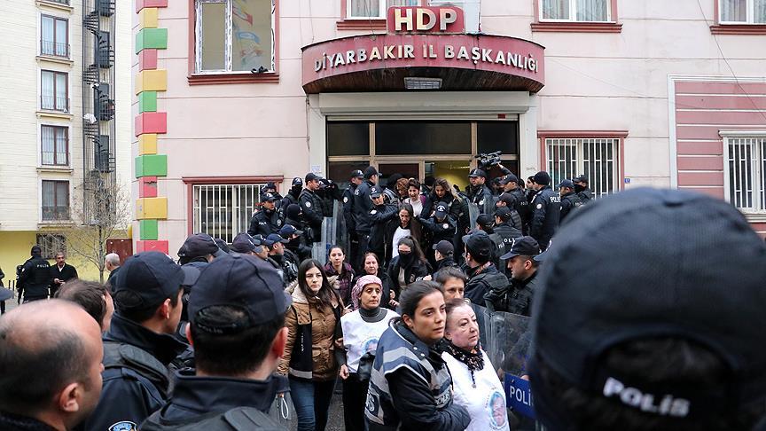 Diyarbakır da operasyon: 25 gözaltı