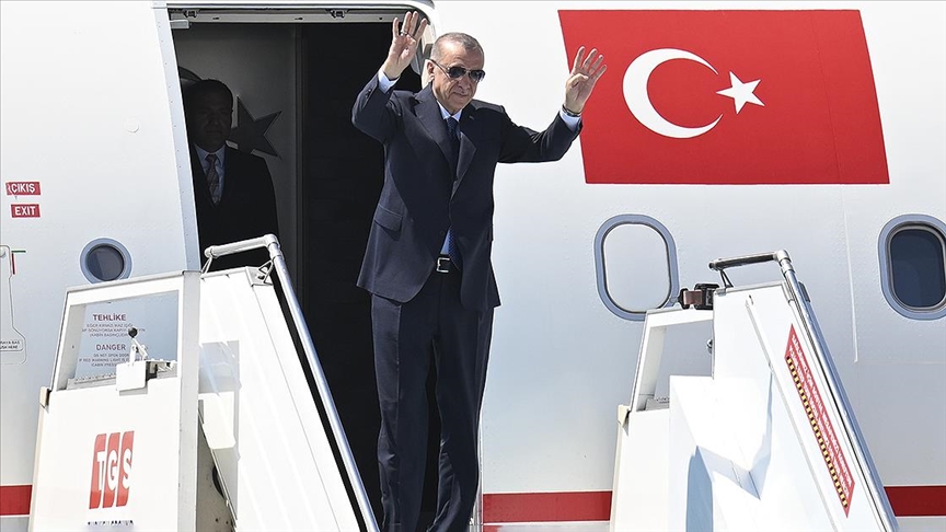 Cumhurbaşkanı Erdoğan BAE’ye gitti