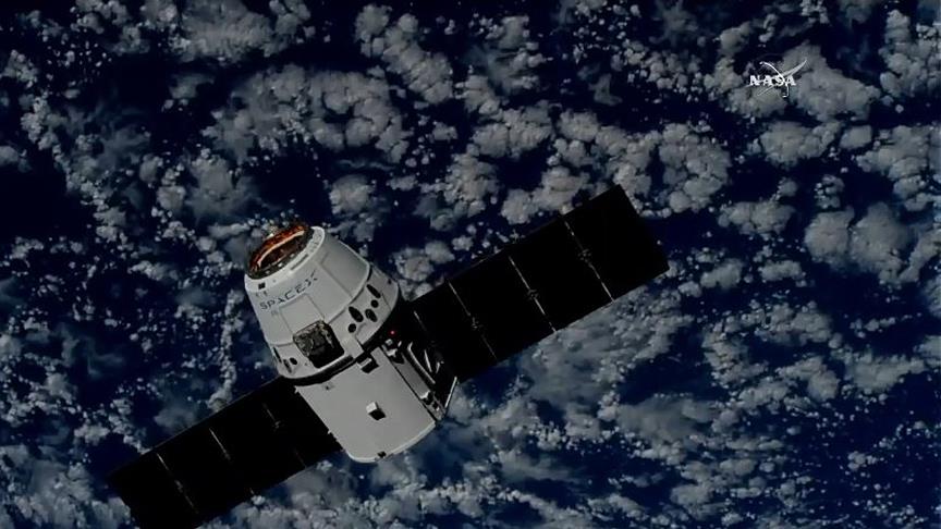 SpaceX in kargo kapsülü uzay istasyonunda