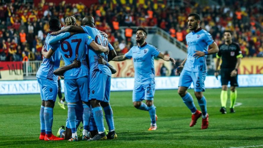 Trabzonspor, İzmir den 3 puanla döndü