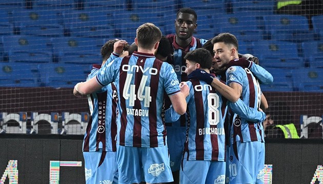 Trabzonspor 5'te 5 pe�inde