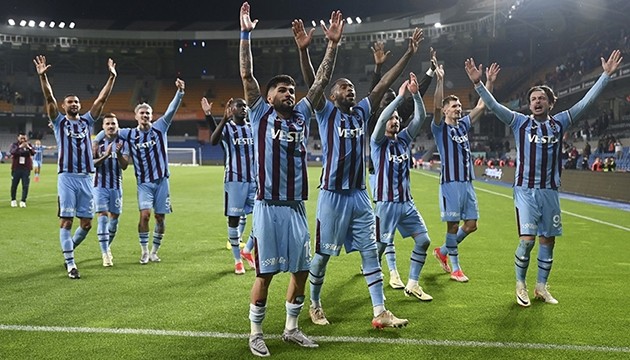Trabzonspor ge�en sezonki puan�n� �imdiden yakaland�