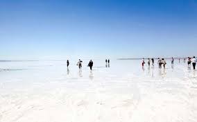 Tuz Gölü turistlerin gözdesi oldu