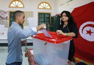 Tunus taki seçimlerde oy verme işlemi sona erdi!