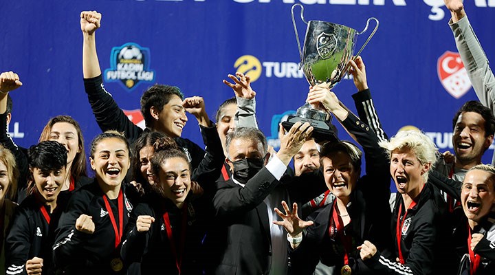 Beşiktaş Vodafone şampiyon!