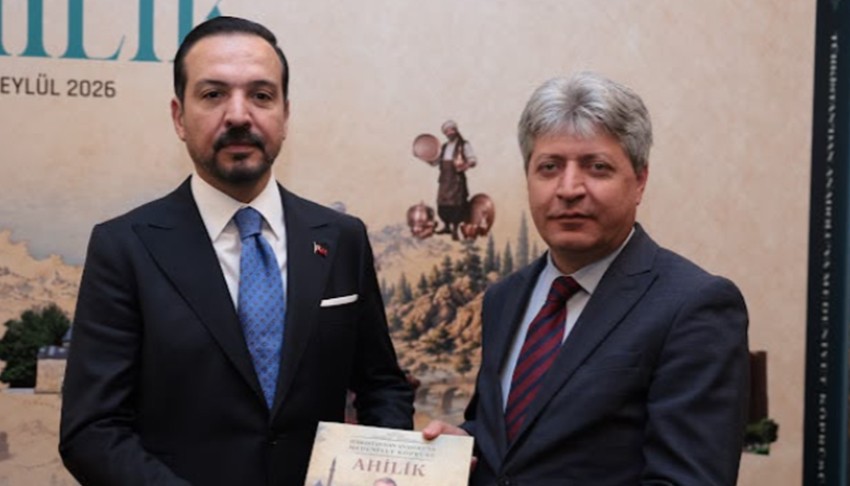 'Ahilik' kitab� tan�t�m t�reni Ankara'da yap�ld�