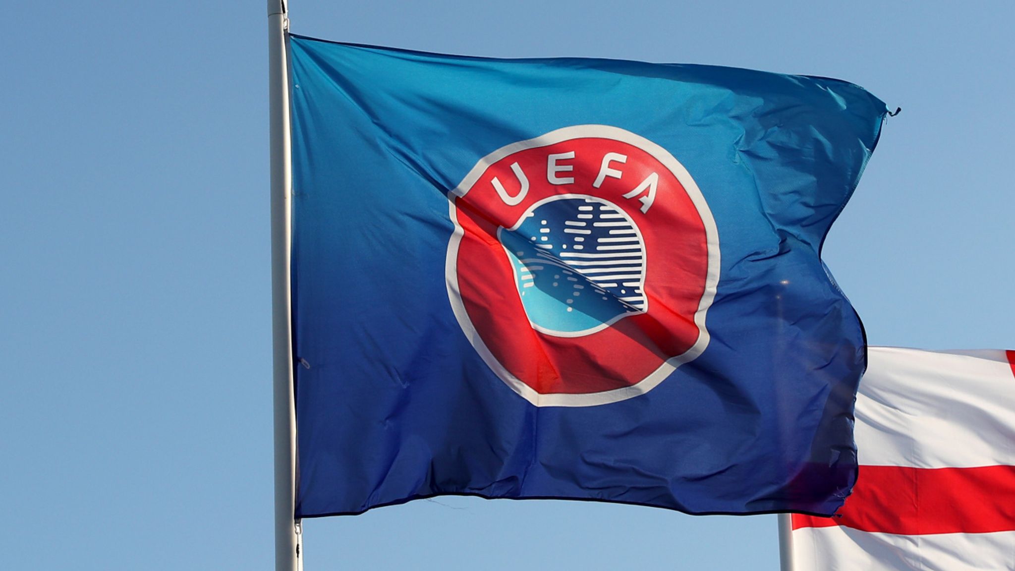UEFA, PSG ye soruşturma yapacak
