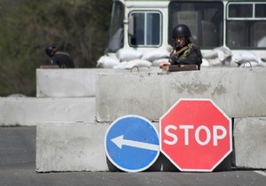 Ukrayna sınırı hendeklerle kapatılıyor!