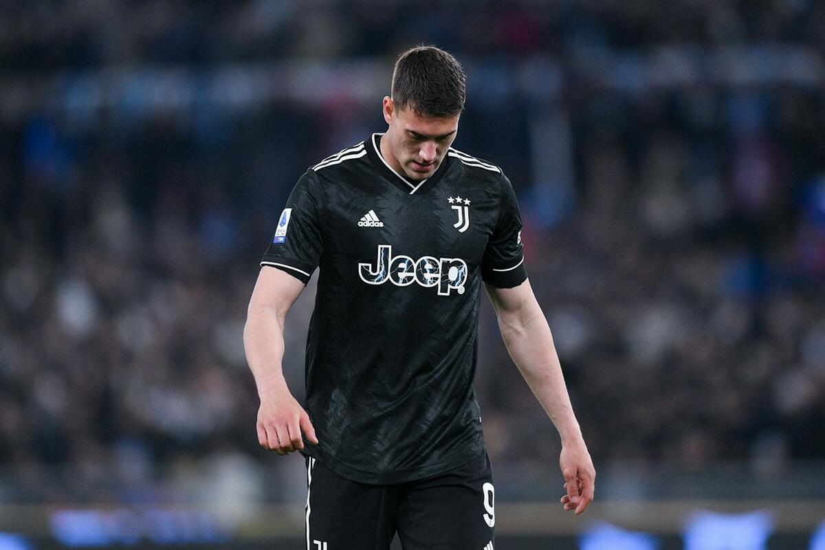 Juventus, Dusan Vlahovic için kararını verdi