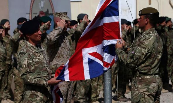 NATO’nun görevlendirdiği 200 İngiliz asker Kosova ya ulaştı