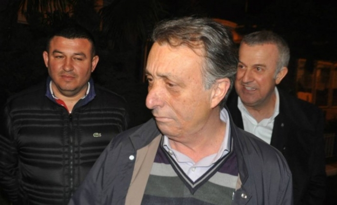 BJK Kulübü Başkanı Ahmet Çebi kaza yaptı!