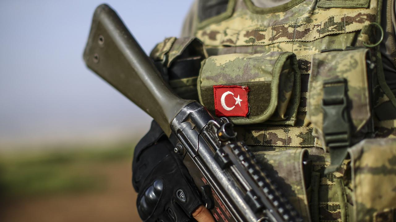 Suriye den Türkiye ye girmeye çalışan o terörist yakalandı!