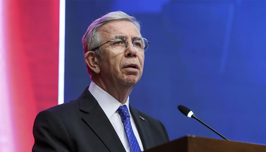 Mansur Yava� CHP'den istifa etti