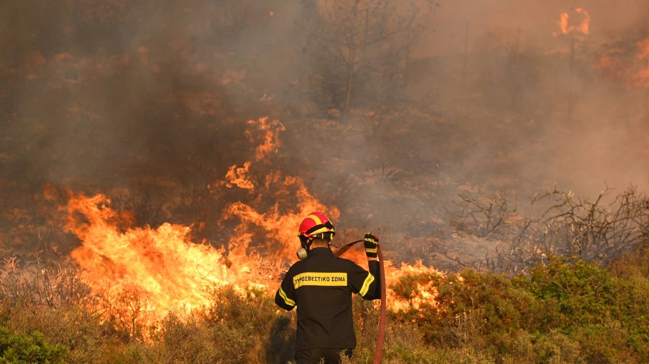 Orman yangınları ile başı dertte olan Yunanistan a Avrupa’dan destek