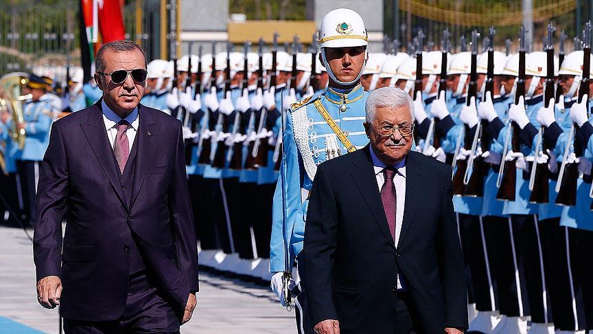 Erdoğan Abbas ı resmi törenle karşıladı
