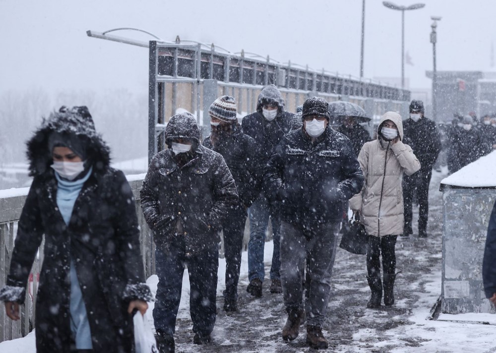 İstanbul'da kar yağışı yeniden etkisini artırdı - 15. fotoğraf