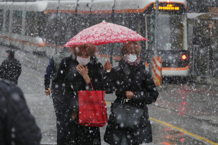 Meteoroloji tarih verdi! İstanbul'a kar geri dönüyor - 11. fotoğraf