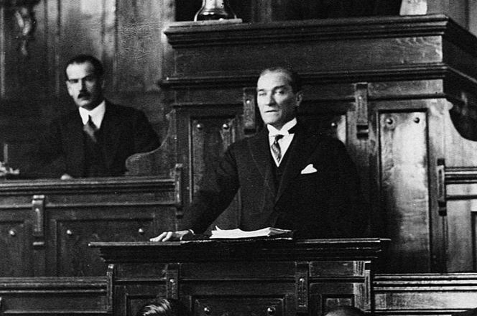 Türkiye Cumhuriyeti 98 yaşında! Atatürk'ün çok özel arşiv fotoğrafları - 1. fotoğraf