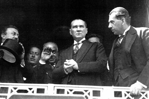 Türkiye Cumhuriyeti 98 yaşında! Atatürk'ün çok özel arşiv fotoğrafları - 6. fotoğraf