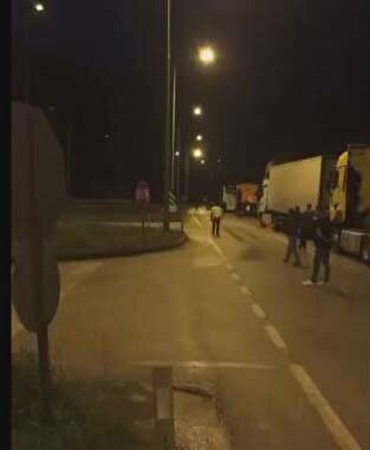 Hortum ve sel dehşeti: Araçlar sürüklendi evleri su bastı - 6. fotoğraf