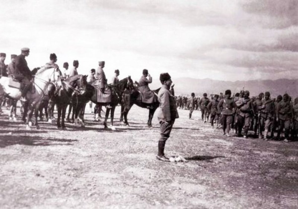 30 Ağustos zaferinin 100. yılı kutlanıyor! İşte o kareler - 11. fotoğraf