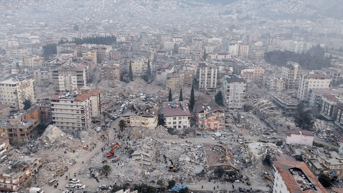 Depreminin yerle bir ettiği şehirde kritik uyarı: Hatay Fayı kırılmadı - 5. fotoğraf