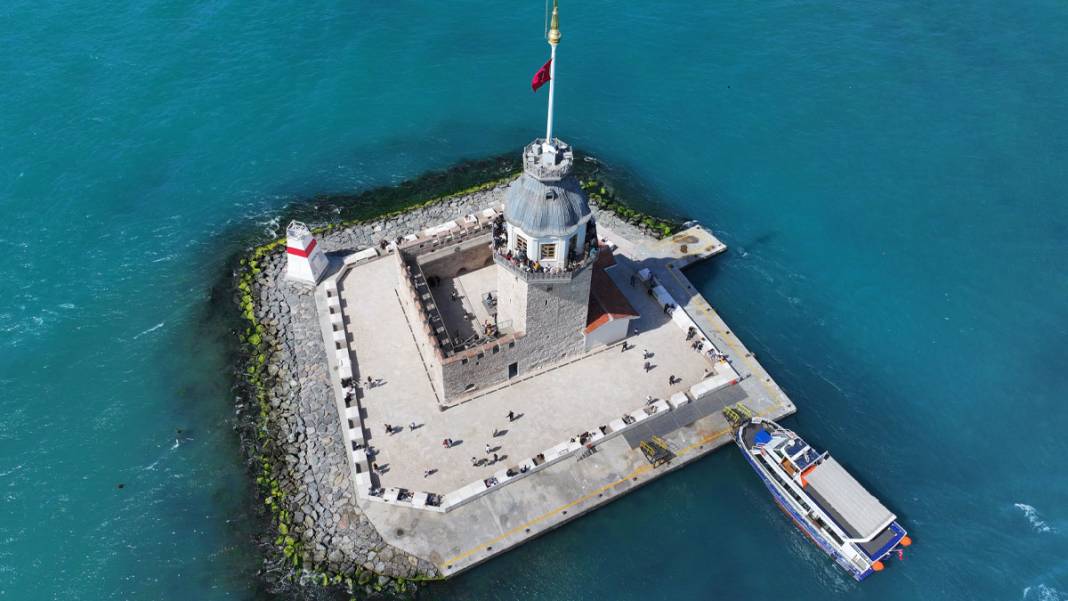 İstanbul Boğazı'nda bayram manzarası! Görenleri büyüledi - 3. fotoğraf