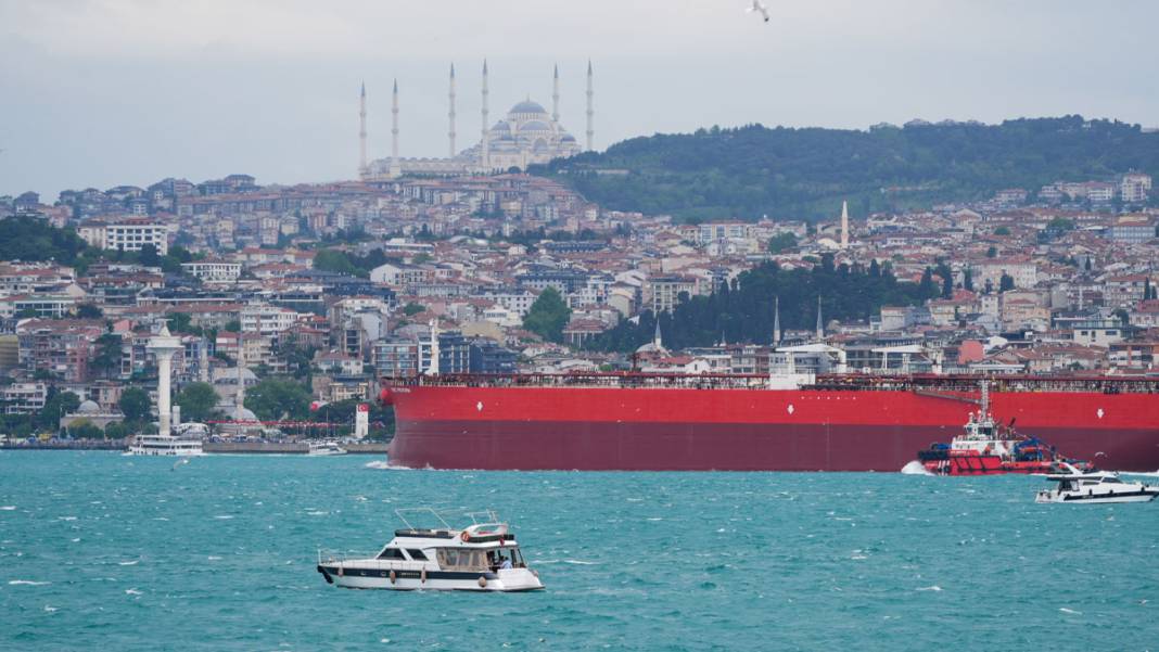 İstanbul Boğazı'nda bayram manzarası! Görenleri büyüledi - 6. fotoğraf