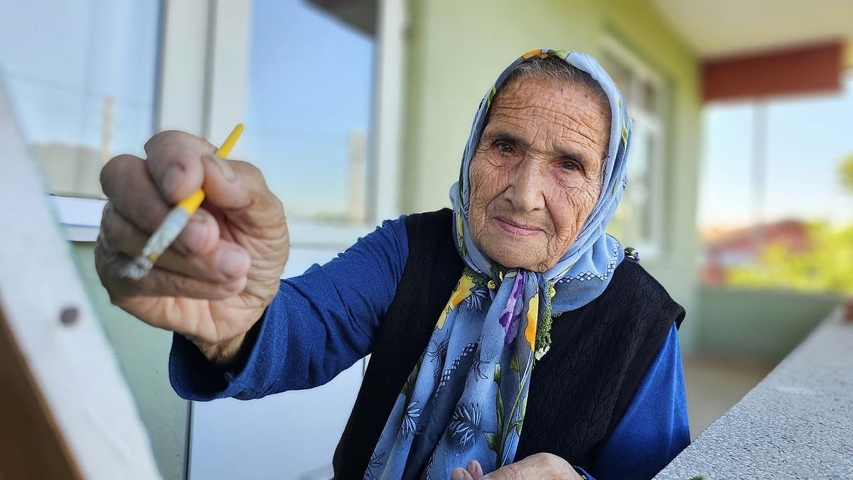 Yerli Bob Ross! 81 yaşında 44 tablo yaptı - 5. fotoğraf