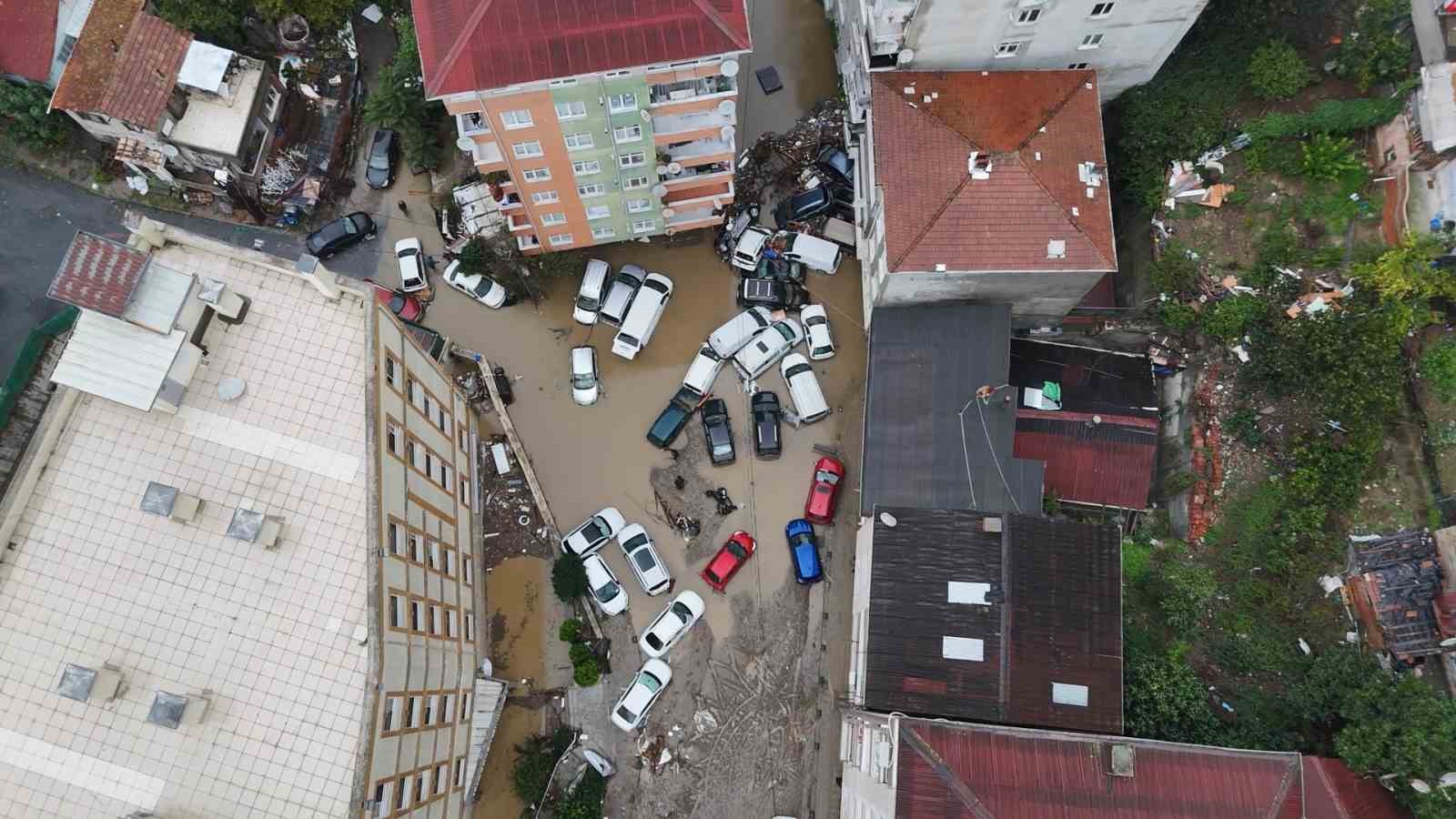 Bilanço ağır! Felaketin boyutu gün ağarınca ortaya çıktı - 6. fotoğraf