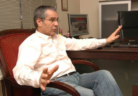 İmd Başkanı Hadi Özışık: Mahalle Baskısı Yüzünden Çarşaflı Annemle Sokakta Yürüyemiyoruz! - 14. fotoğraf