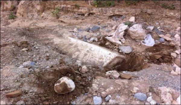 ŞEHİT MEZARINI KAZIP SOYMAYA ÇALIŞTILAR AMA ÖYLE BİR ŞEY OLDU Kİ... GÖRENLERİN DİLİ TUTULDU! - 8. fotoğraf