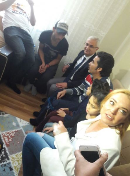 Hollywood'un ünlü yıldızı Lindsay Lohan Suriyeli aileyi ziyaret etti	 - 2. fotoğraf