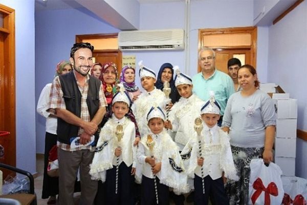 TARKAN'IN EVLENDİKTEN SONRAKİ BU FOTOĞRAFI SOSYAL MEDYADA OLAY OLDU! - 2. fotoğraf