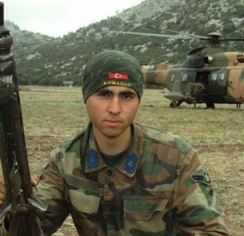 Tüm Türkiye'nin başı sağolsun... O isim aramızdan ayrıldı...  - 4. fotoğraf