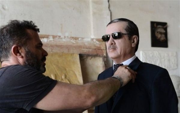 Topladığı saçlarla Cumhurbaşkanı'nın heykelini yaptı - 7. fotoğraf
