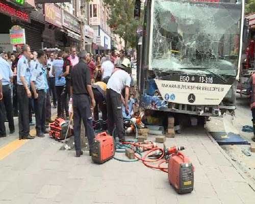 12 kişinin öldüğü feci kazanın nedeni belli oldu - 1. fotoğraf