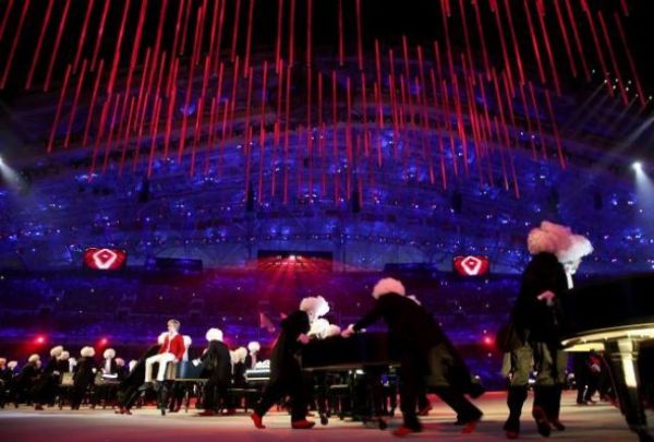 Soçi Kış Olimpiyat Oyunları'nda muhteşem kapanış - 157. fotoğraf