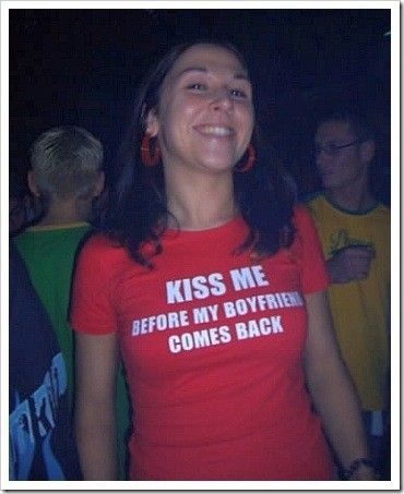CAMİDE GİYDİĞİ TİŞÖRT ŞOKE ETTİ! BÖYLE CAHİLLİK OLMAZ DEDİRTTİ! - 7. fotoğraf