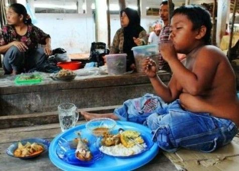 Bu çocuk günde 40 sigara içiyordu! Sigarayı bıraktı ama şimdiki hali... - 7. fotoğraf