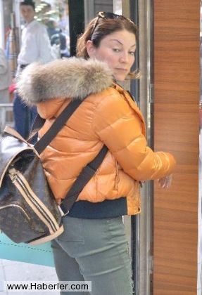 Aşkın Nur Yengi 'Yakından bakın bakalım estetik var mı?' - 4. fotoğraf