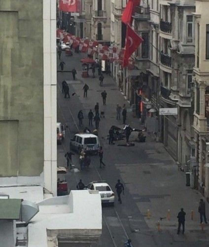FLAŞ... EMNİYET UYARDI! İŞTE MART AYI ÇIKMADAN PATLAYACAK OLAN İKİSİ KADIN 6 CANLI BOMBANIN FOTOĞRAFI... - 3. fotoğraf