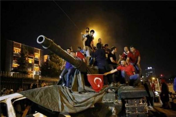 KIZ KARDEŞLERİNİ PAYLAŞTI! YER YERİNDEN OYNADI... YOK BÖYLE GÜZELLİK!! - 4. fotoğraf