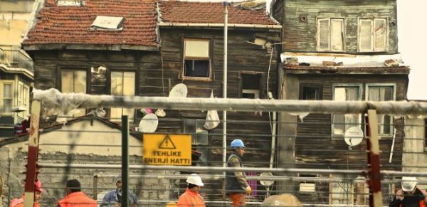 BBC İstanbul'un tahrip edilen silüetini bu fotoğraflarla duyurdu - 5. fotoğraf